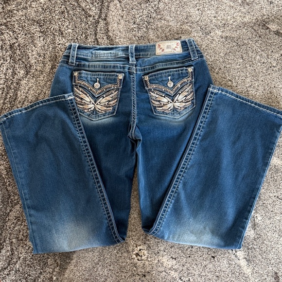 Miss Me Solara Slim Wide Jeans with Embroidered Sequins Pockets Sz 29 x 34 - Picture 4 of 12